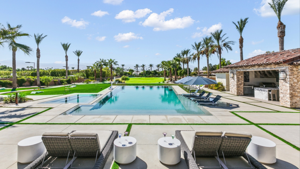 Luxe Estate, Coachella properties