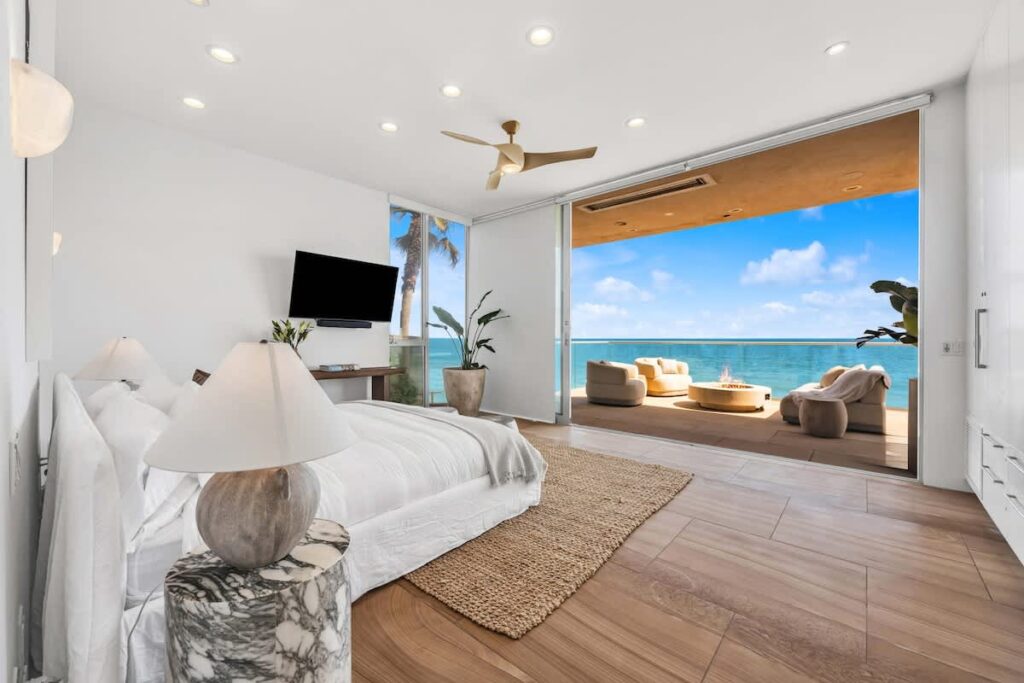 Malibu Harbour House Estate