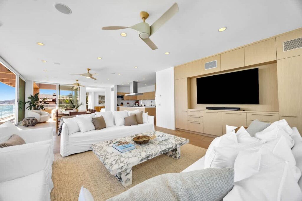 Malibu Harbour House Top Unit
