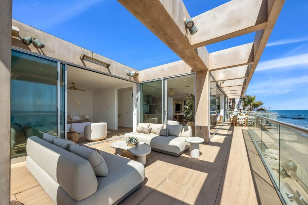 Malibu Harbour House Top Unit