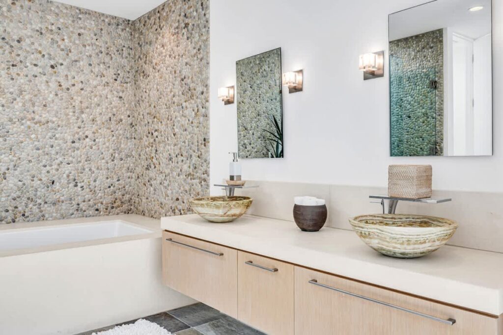 Malibu Harbour House Top Unit