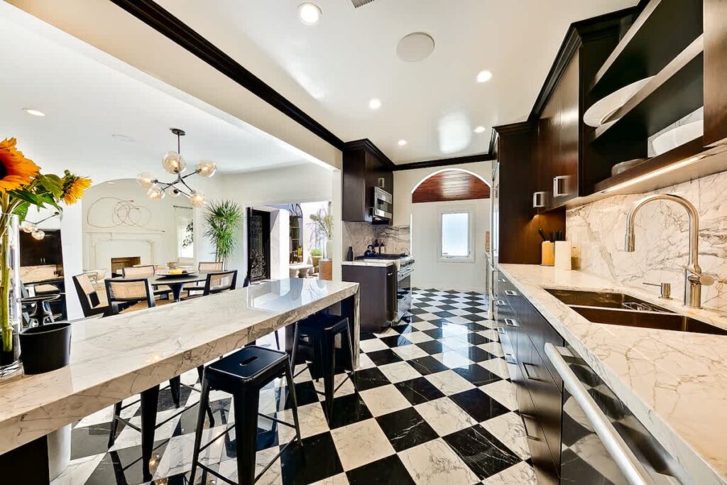 Melrose Oasis in West Hollywood