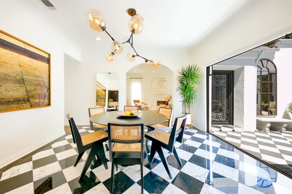 Melrose Oasis in West Hollywood