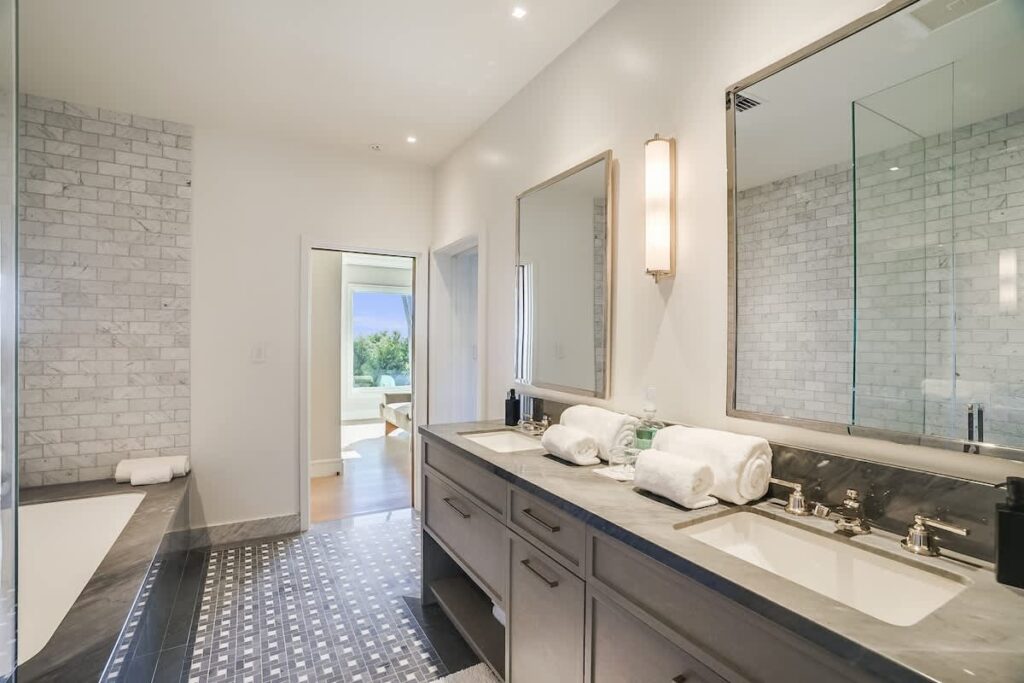 Elegant Estate Retreat Oasis