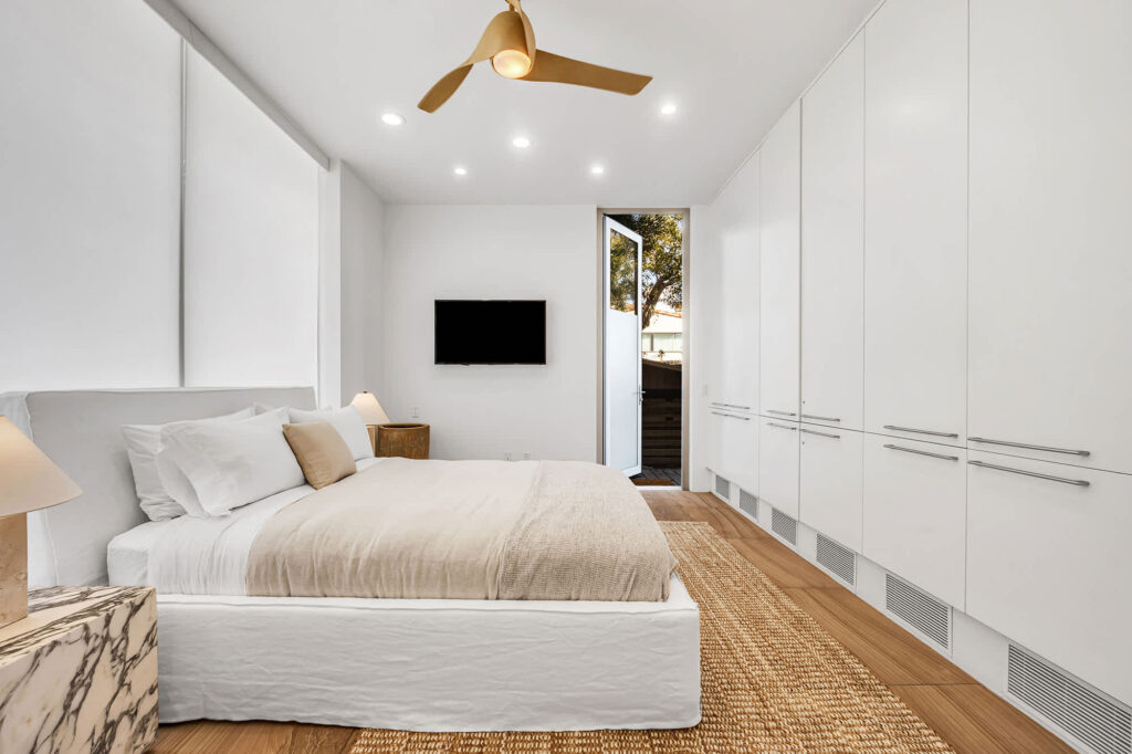 Malibu Harbour House Bottom Unit