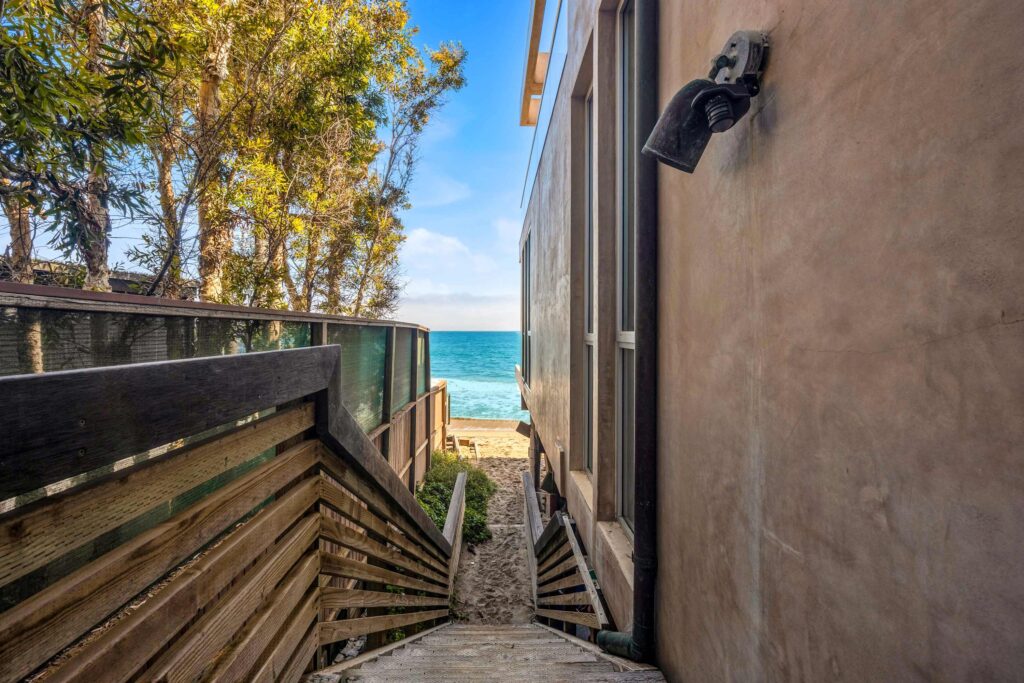 Malibu Harbour House Bottom Unit