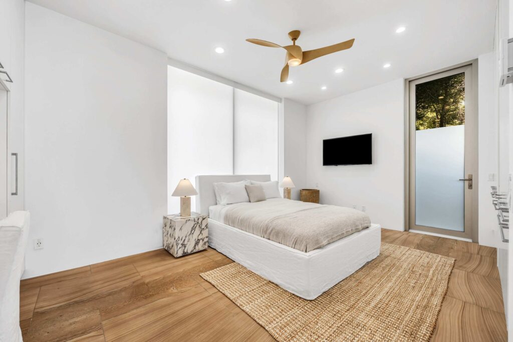 Malibu Harbour House Bottom Unit