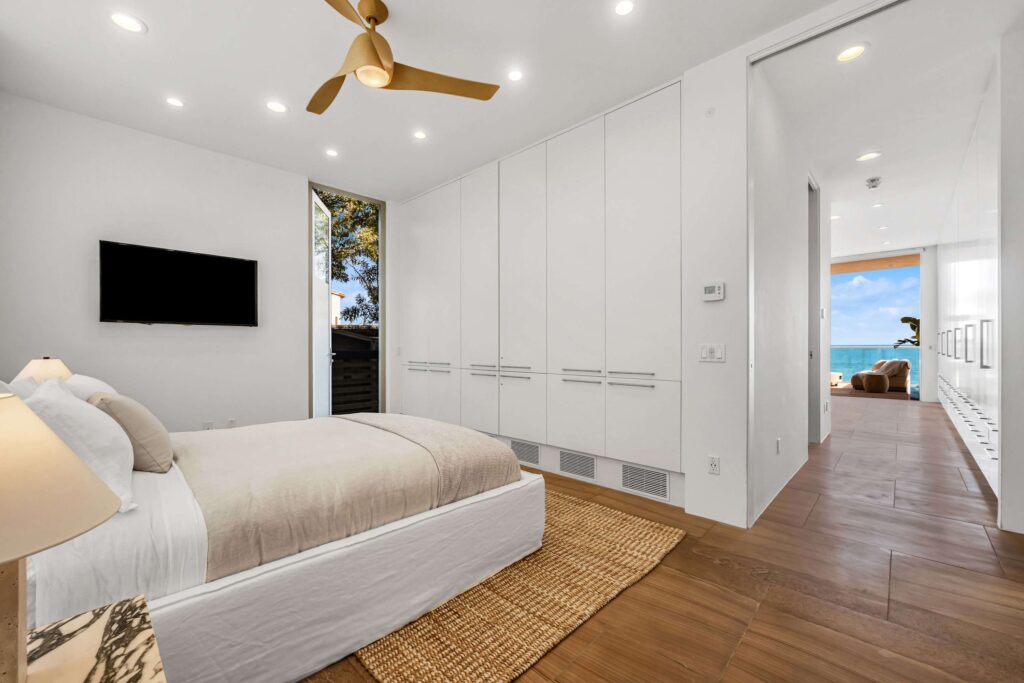 Malibu Harbour House Bottom Unit