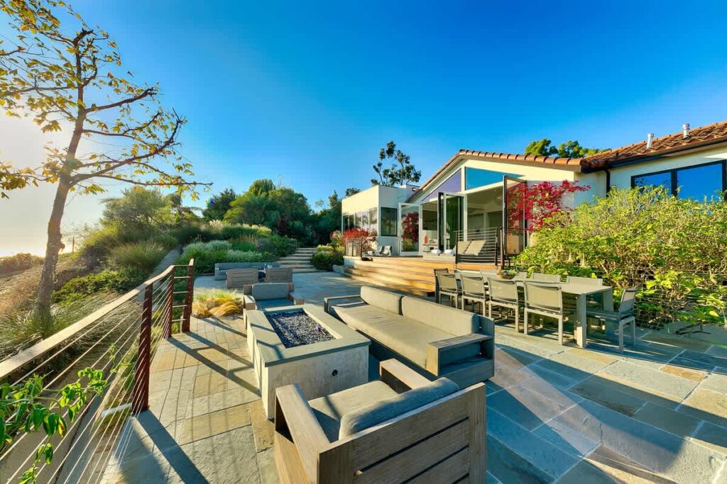 Malibu Villa 180 Degree Unobstructed Ocean Views