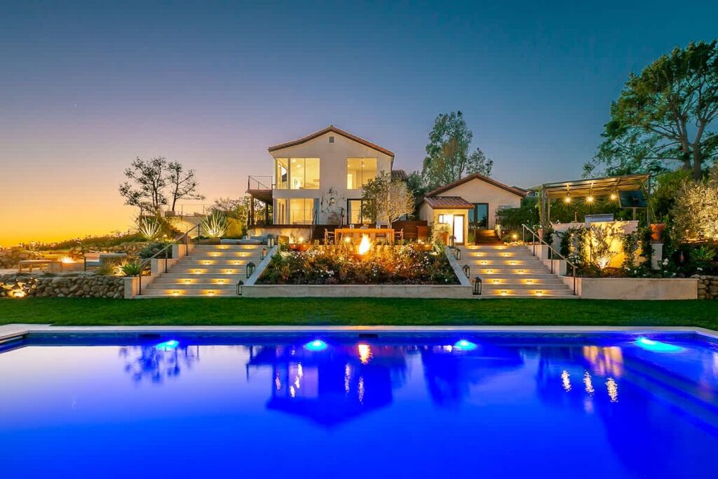 Malibu Villa 180 Degree Unobstructed Ocean Views