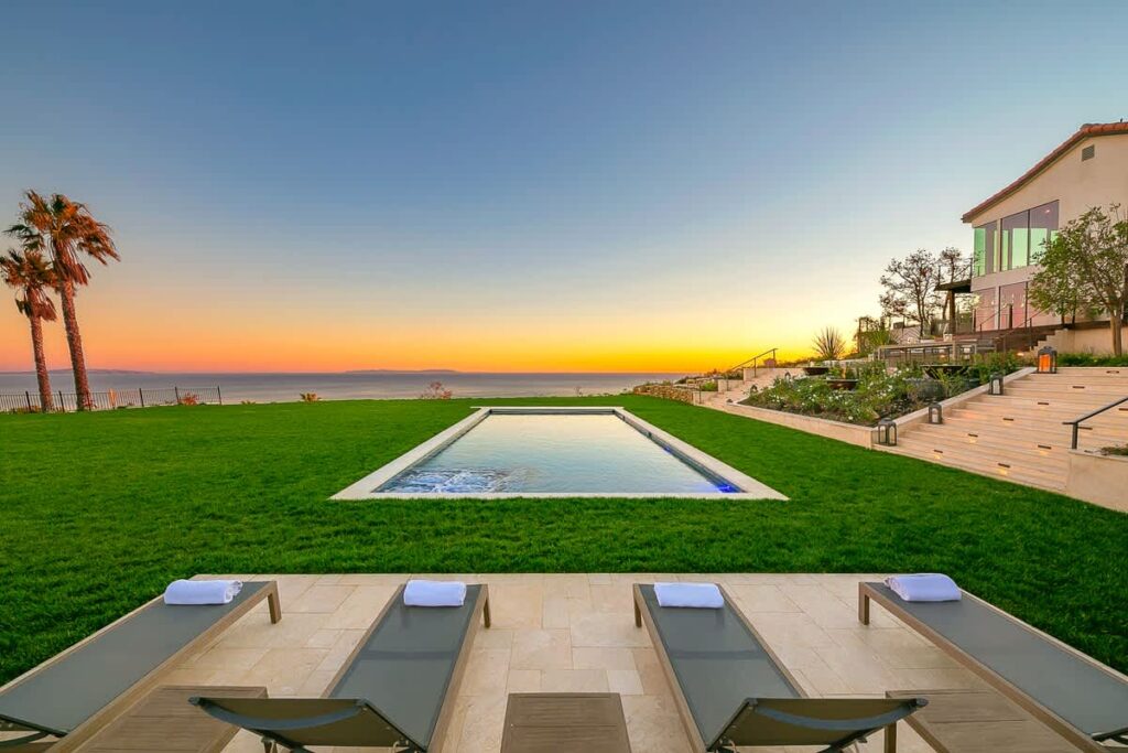 Malibu Villa 180 Degree Unobstructed Ocean Views