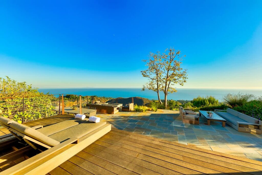 Malibu Villa 180 Degree Unobstructed Ocean Views