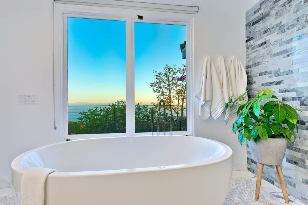 Malibu Villa 180 Degree Unobstructed Ocean Views