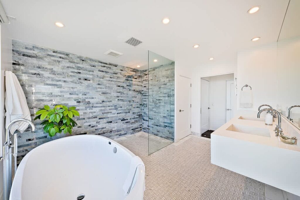 Malibu Villa 180 Degree Unobstructed Ocean Views