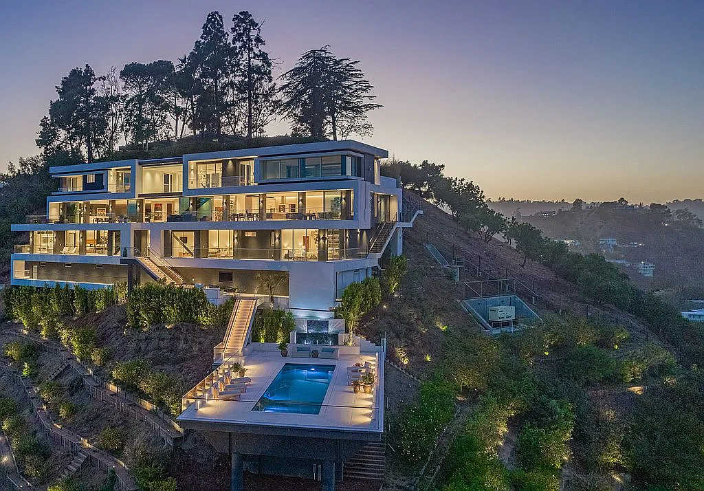Bel Air Crest Estate