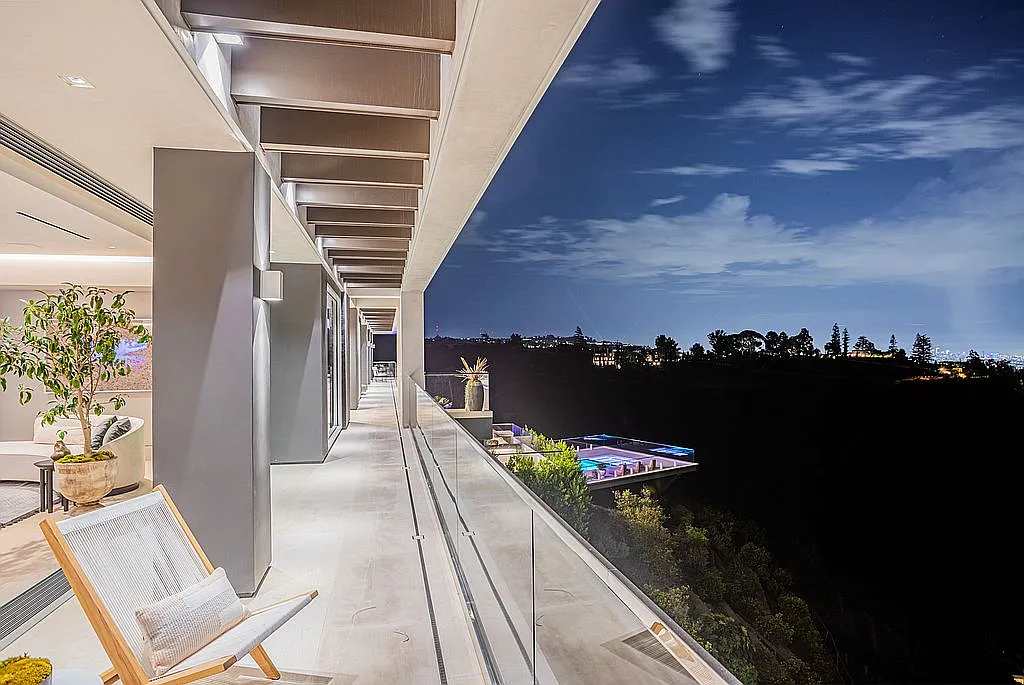 Bel Air Crest Estate