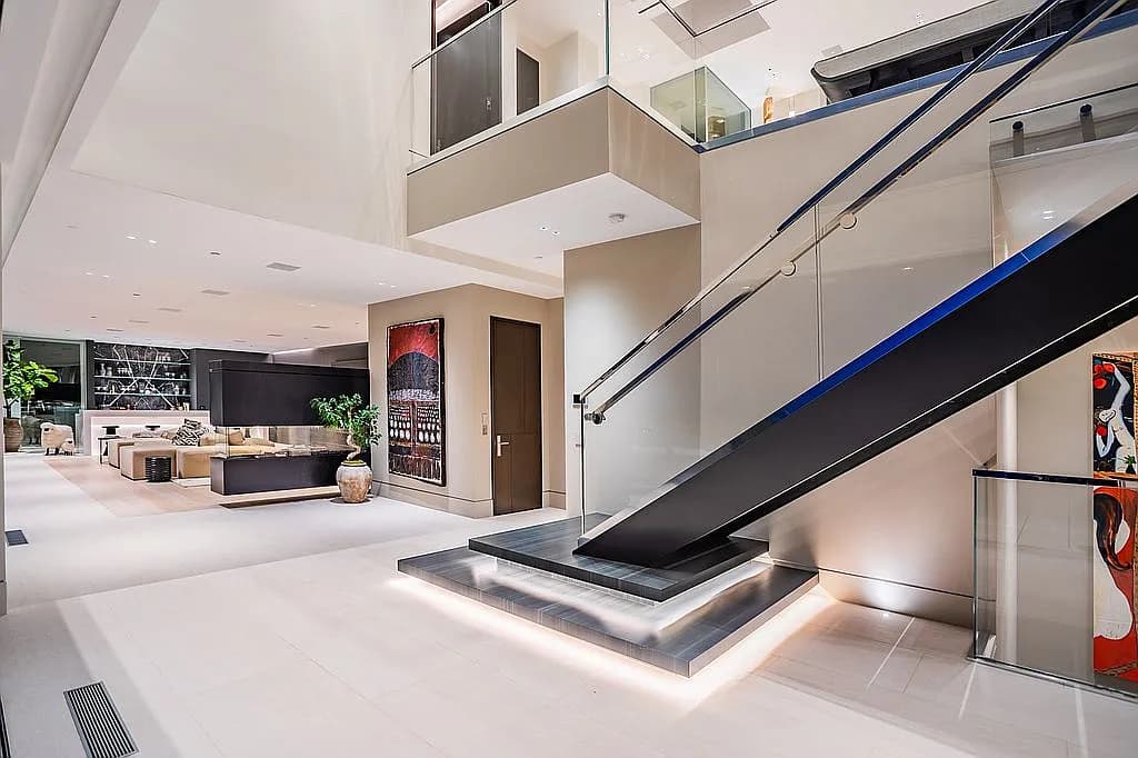 Bel Air Crest Estate