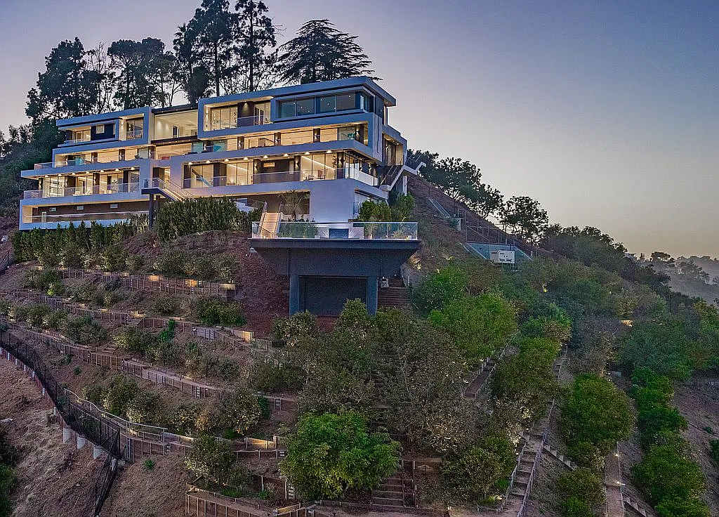 Bel Air Crest Estate