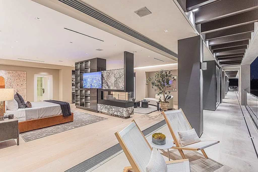 Bel Air Crest Estate