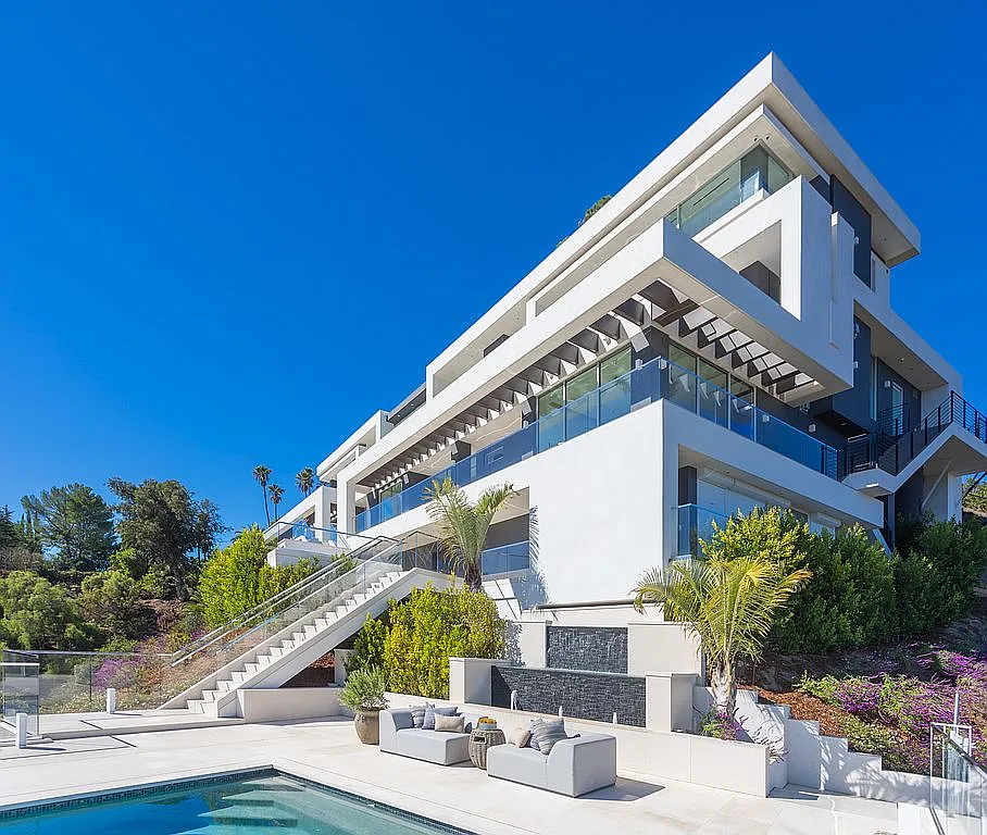 Bel Air Crest Estate