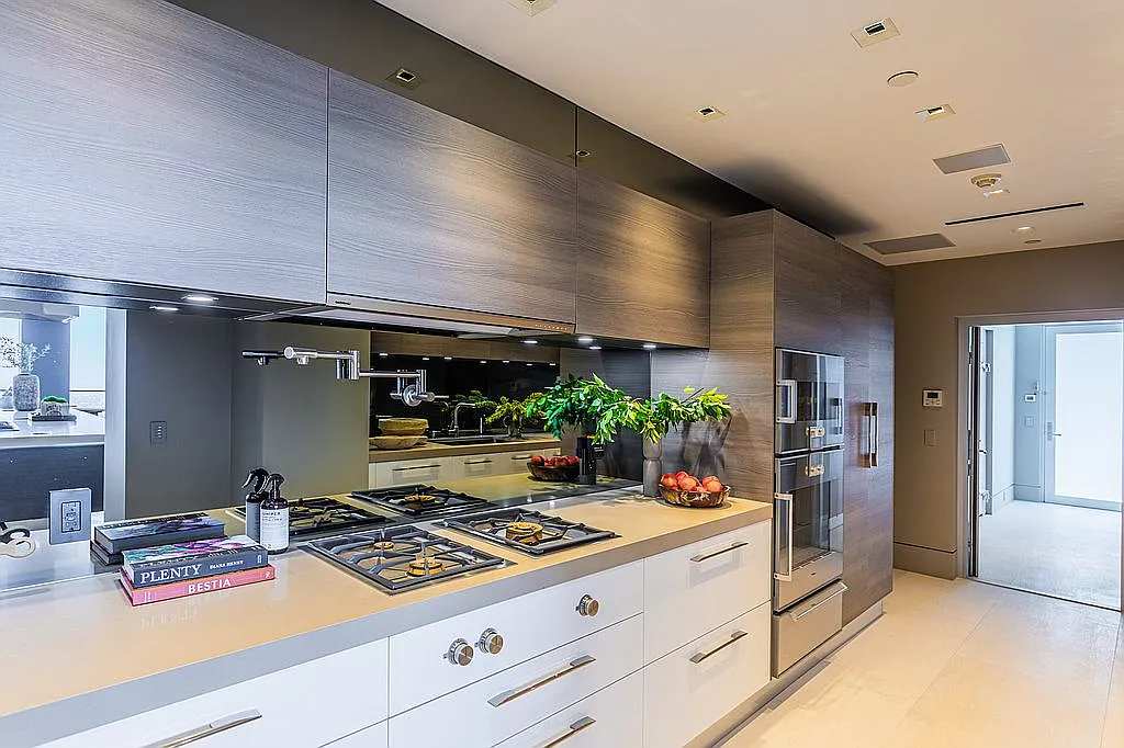 Bel Air Crest Estate