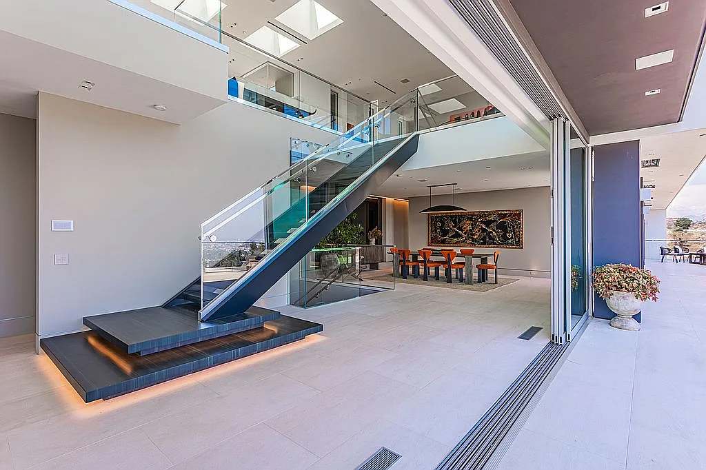 Bel Air Crest Estate