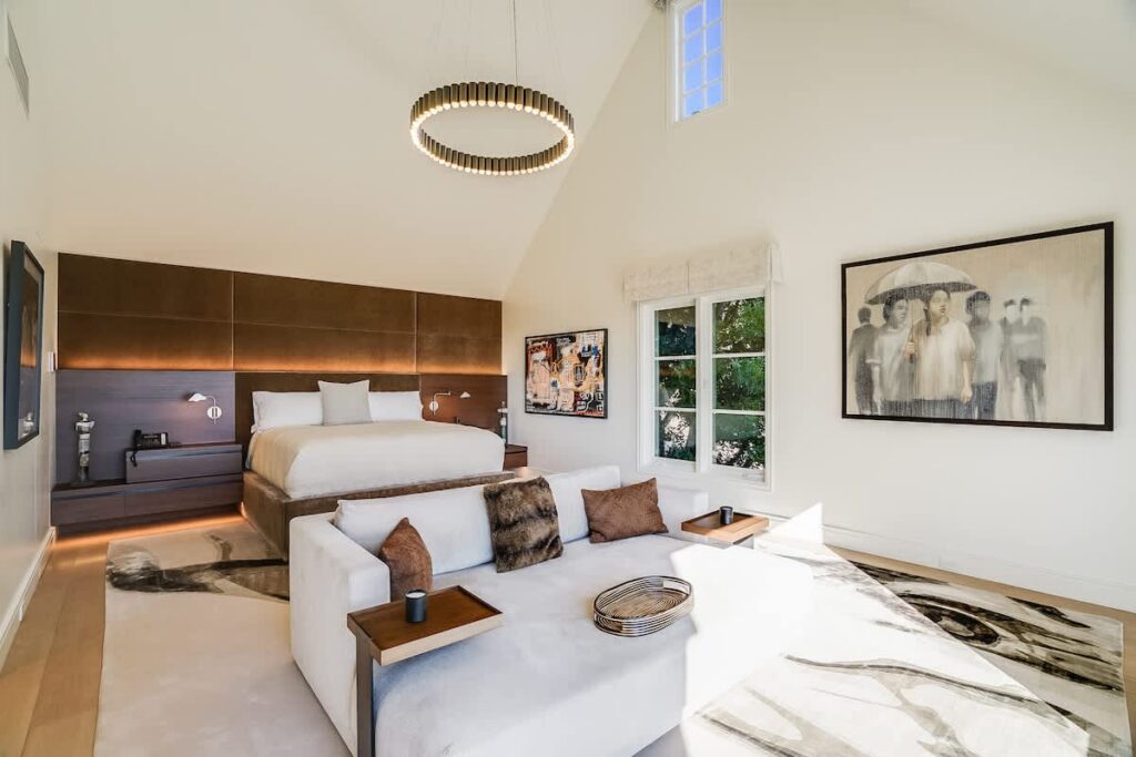 Elegant Estate Retreat Oasis