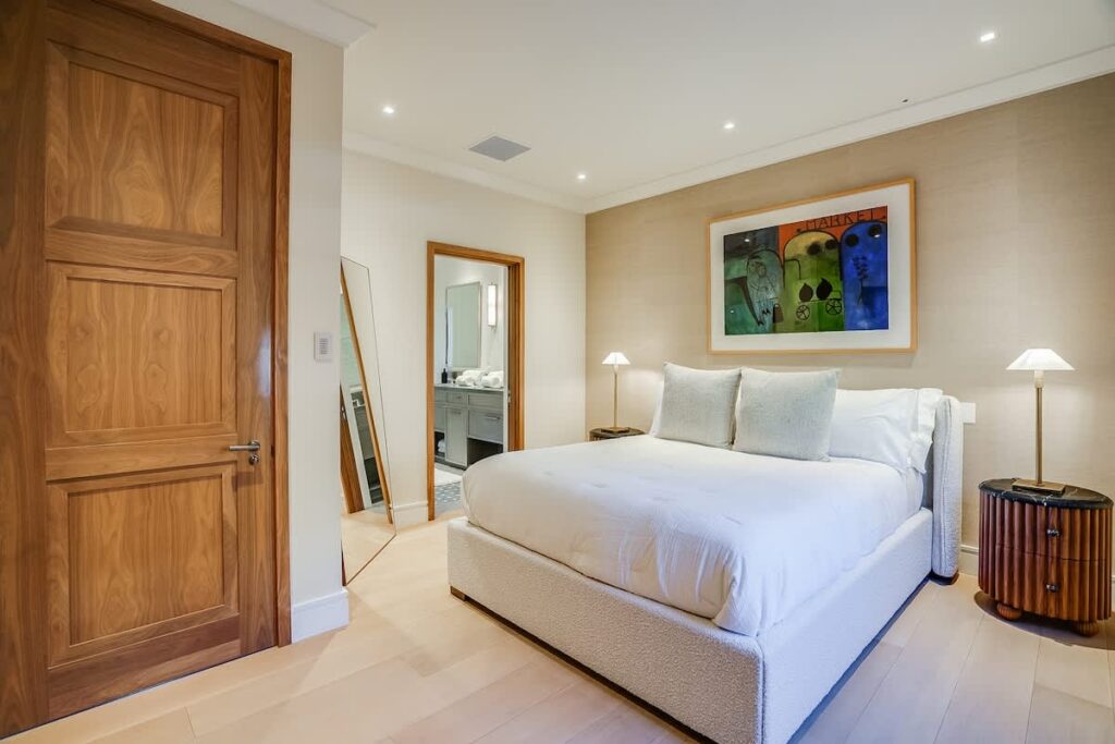 Elegant Estate Retreat Oasis