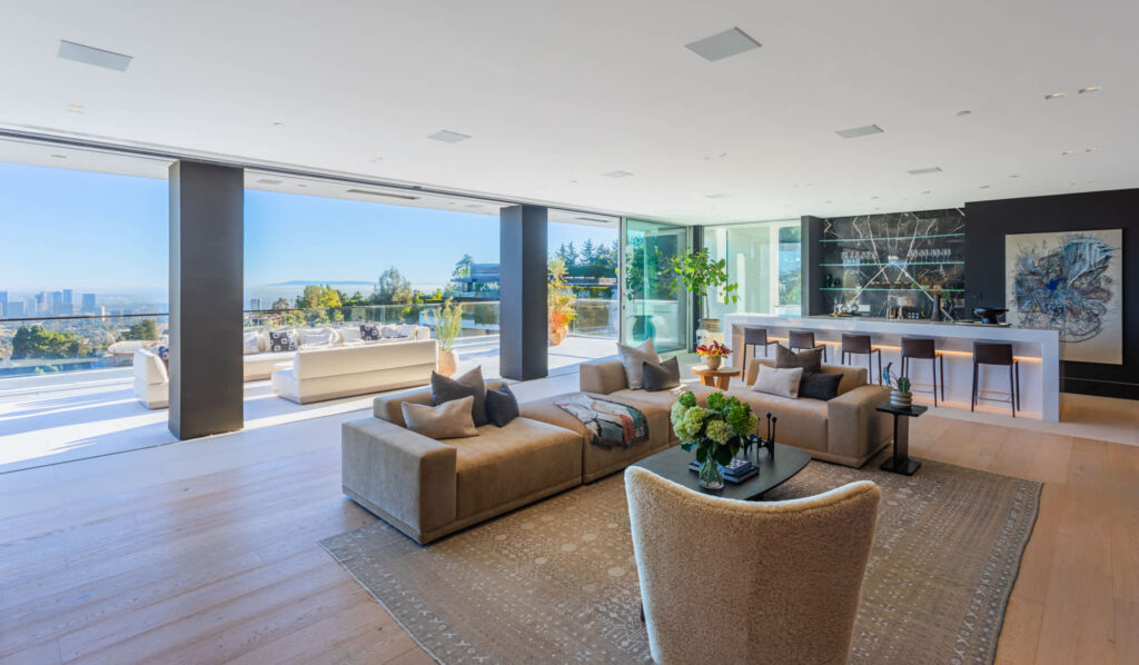 Bel Air Crest Estate