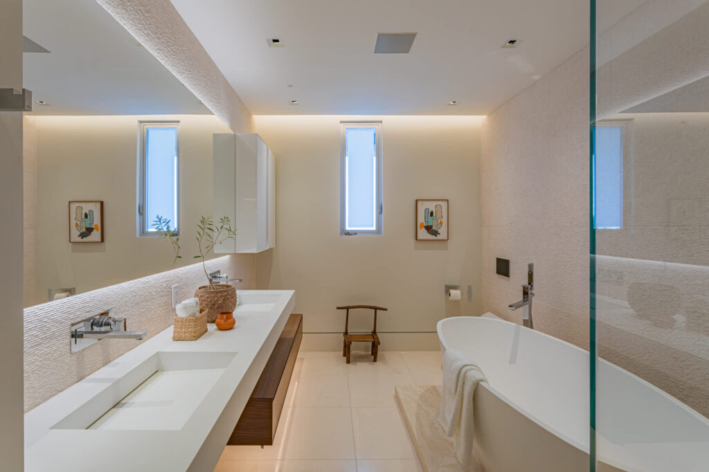 Bel Air Crest Estate