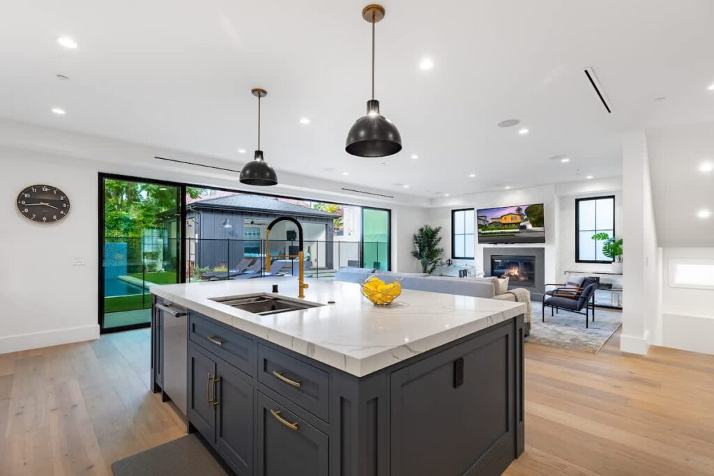 West Hollywood Modern Farmhouse