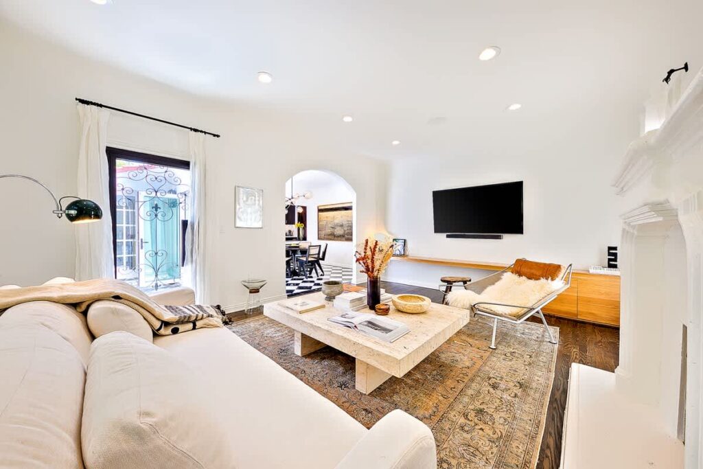 Melrose Oasis in West Hollywood