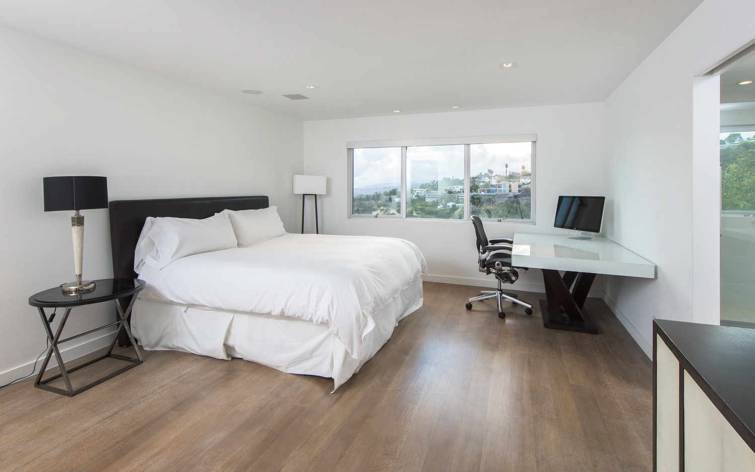 Guest Bedroom 5