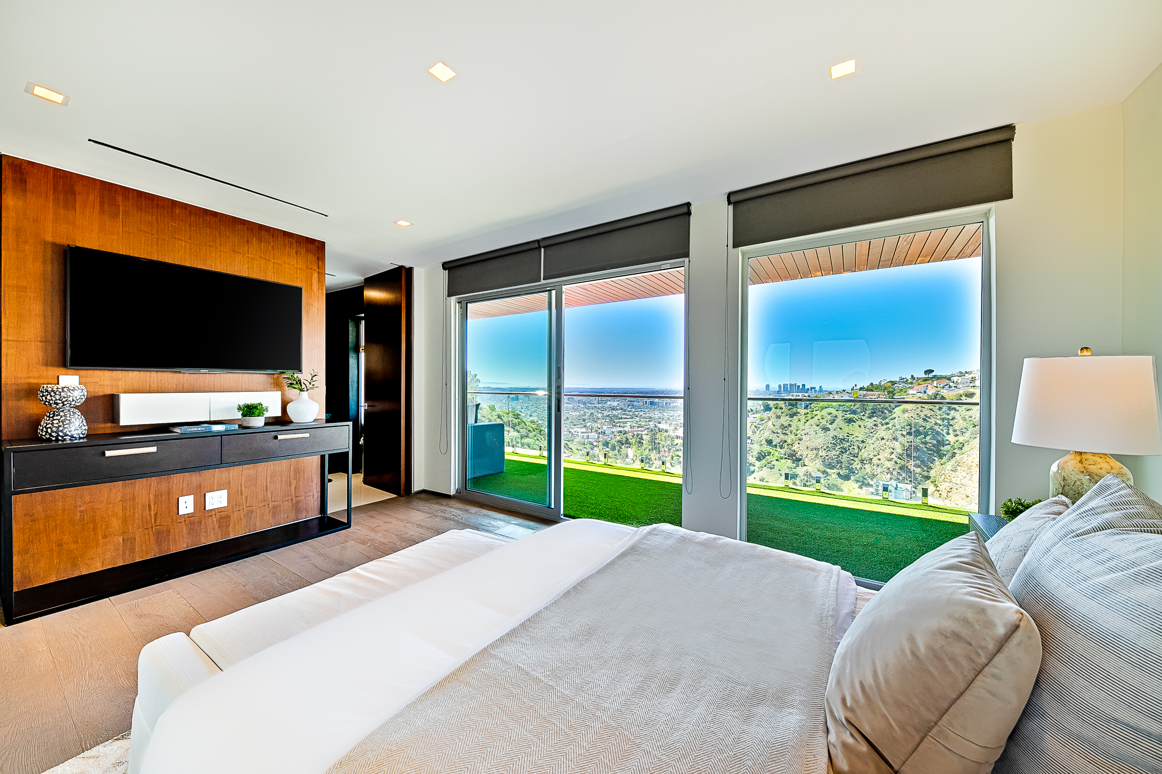 Guest Bedroom 1