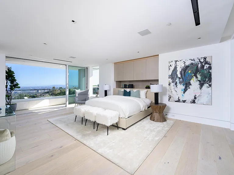 Guest Bedroom 2