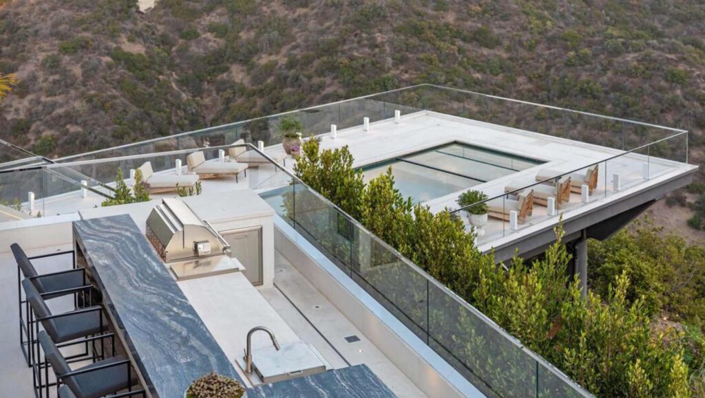 Bel Air Crest Estate