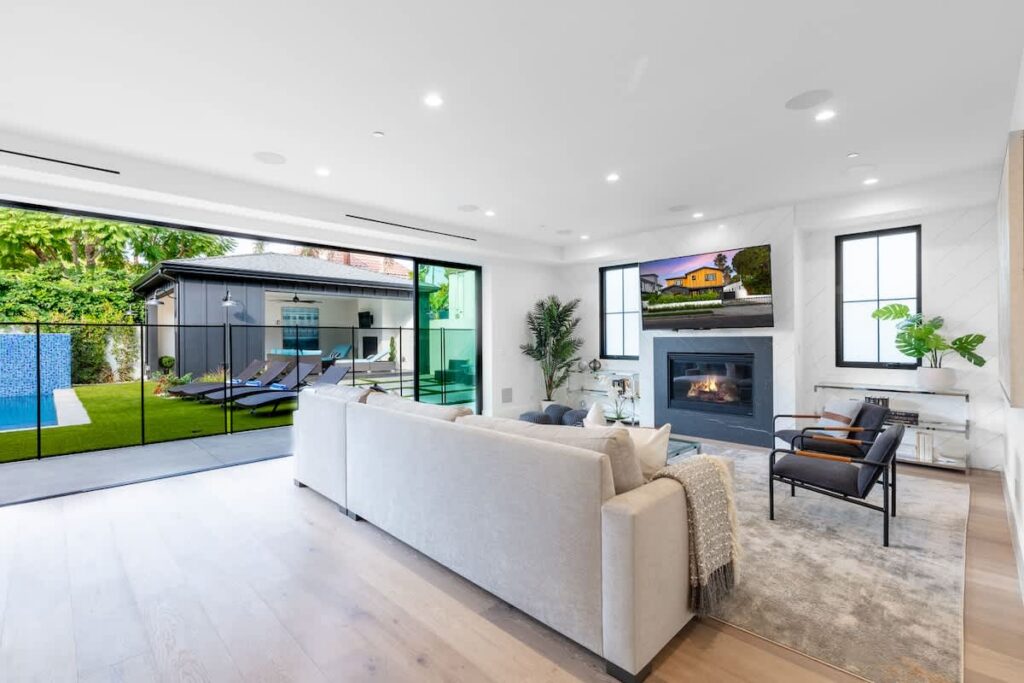 West Hollywood Modern Farmhouse