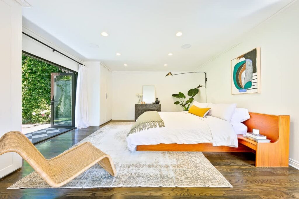 Melrose Oasis in West Hollywood