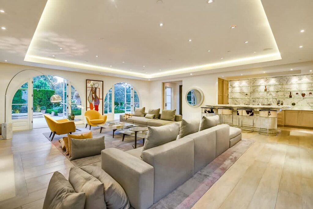 Chateau Serra Malibu