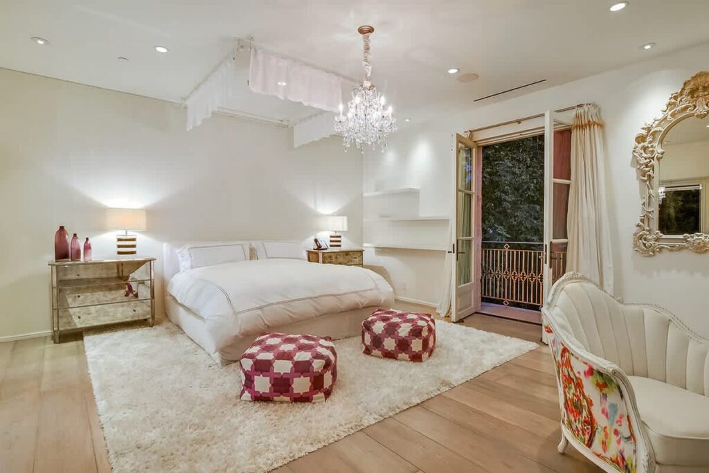 Chateau Serra Malibu