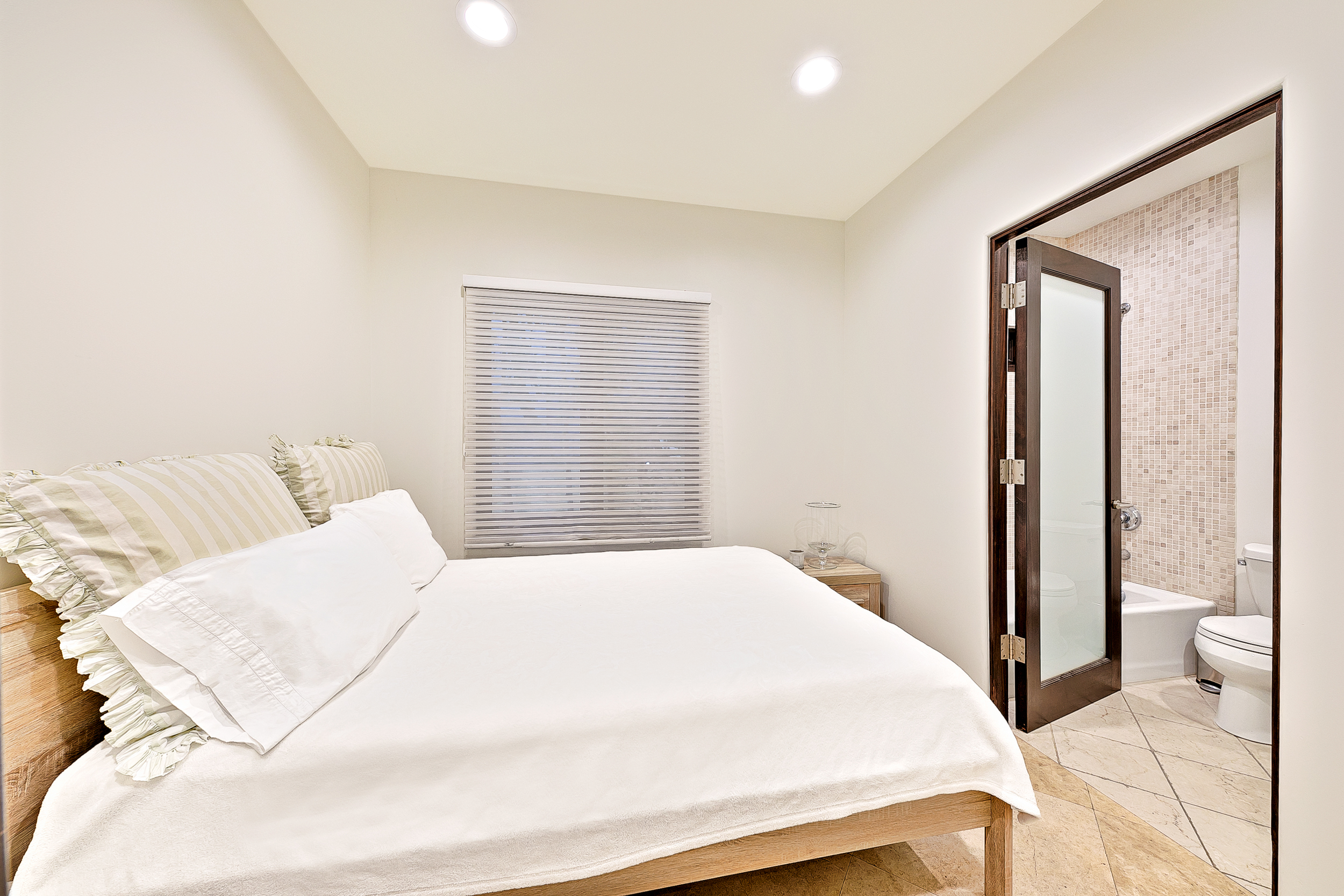 Guest Bedroom 4
