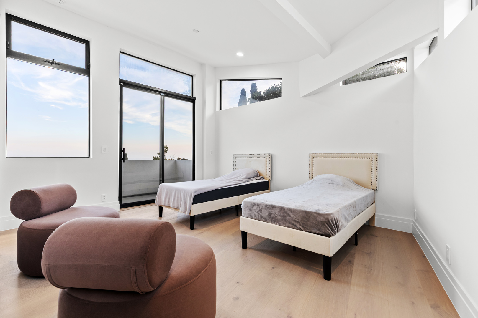 Guest Bedroom 1