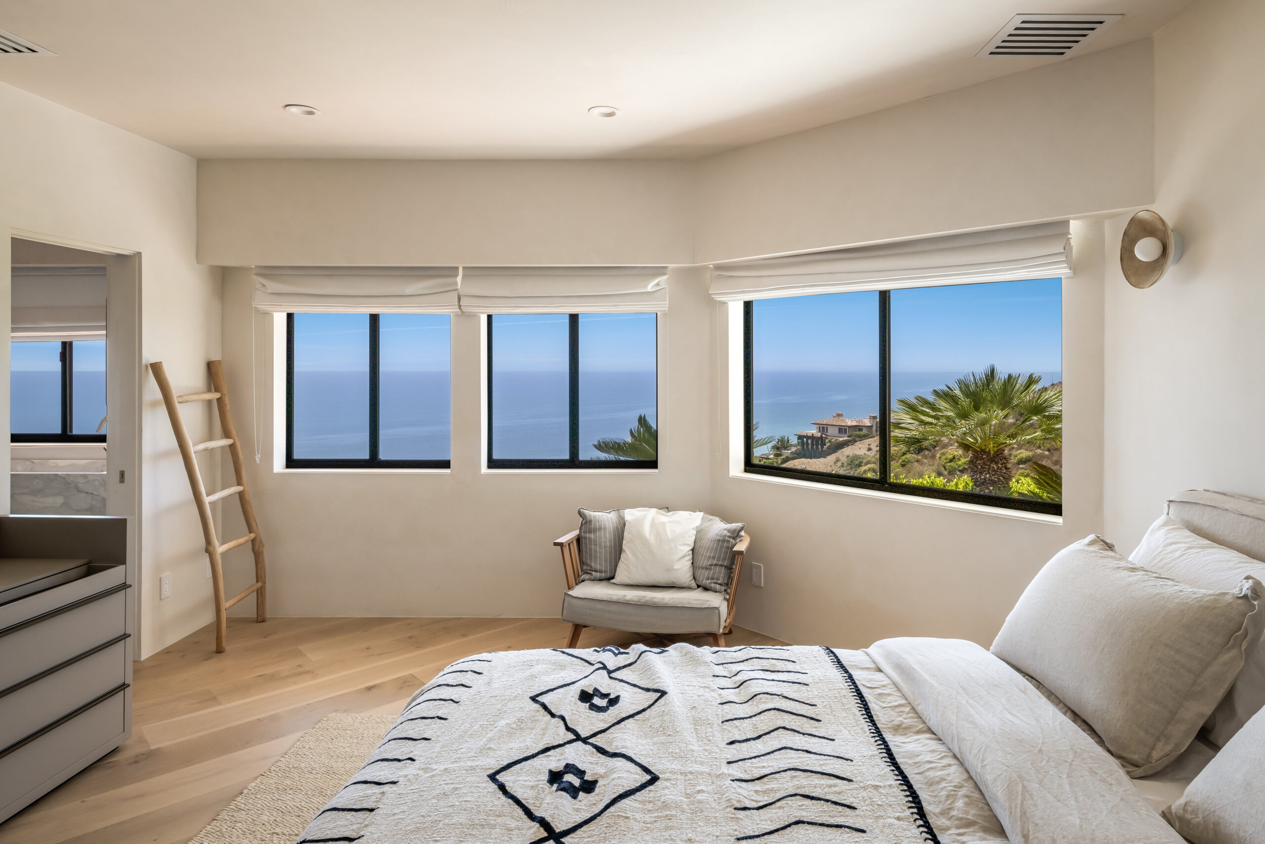 Guest Bedroom 2